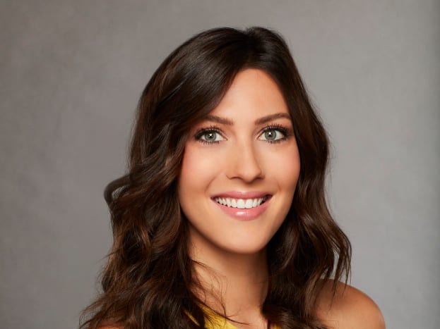 Susipažinkite su Becca Kufrin, naujausia Amerikos „Bachelorette“.