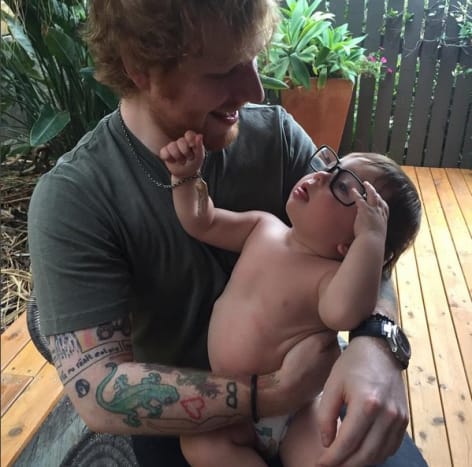 (Ed Sheeran, Example'ın oğlu Evander, Brit rapçi ile fotoğraflandı. Fotoğraf: Ed ​​Sheeran/Instagram)